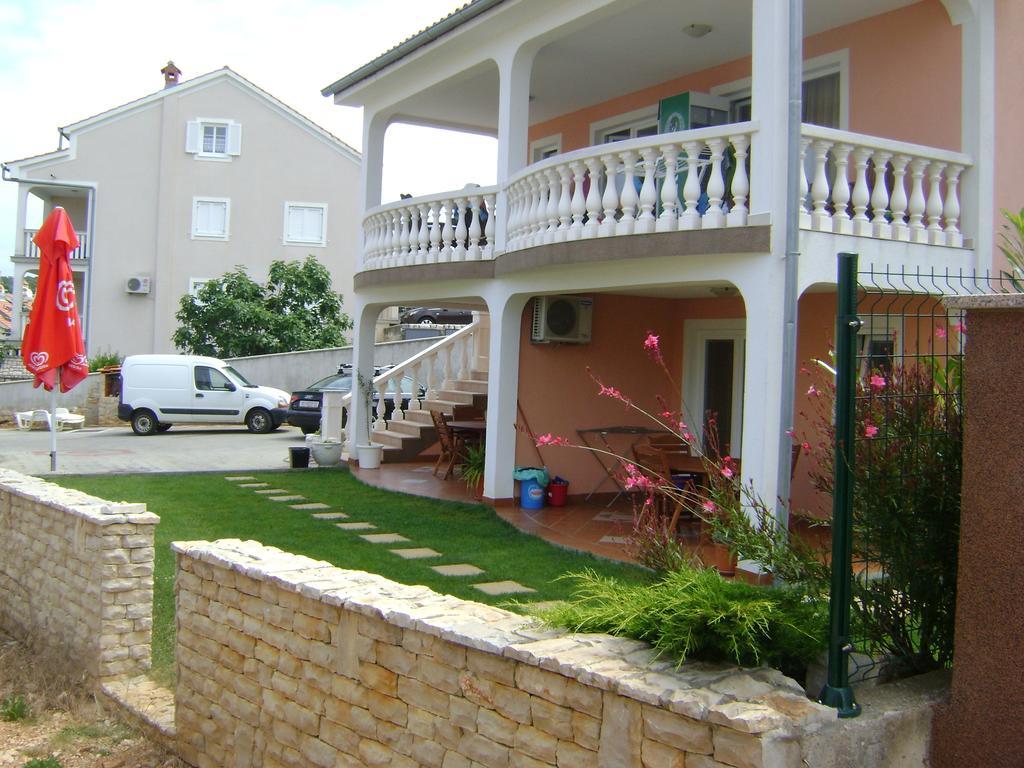 Apartments Krajacic Malinska Εξωτερικό φωτογραφία